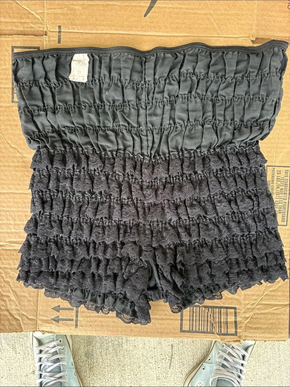 Vintage High-Waist Black Smocked Ruffle Lace Shorts